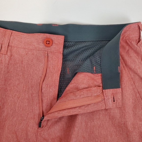 Mountain & Isles Red Hybrid Shorts Size 32 Mens Beach Hiking Outdoor Surf - Picture 3 of 6